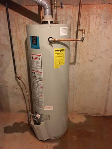https://www.atlantisplumbing.com/articles/wp-content/uploads/water-heater-leak-repair.jpg